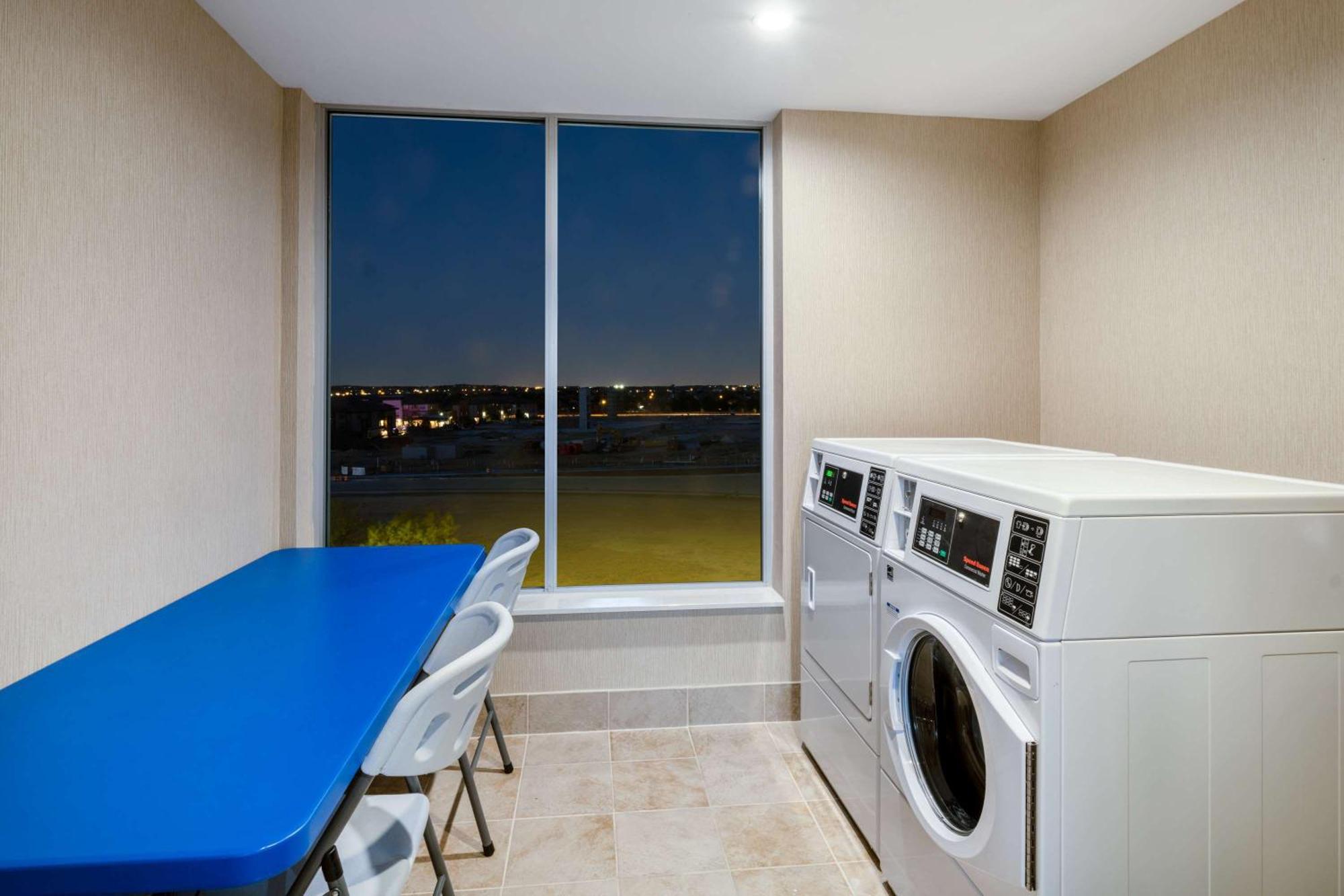 Hyatt Place Fort Worth-Alliance Town Center 外观 照片